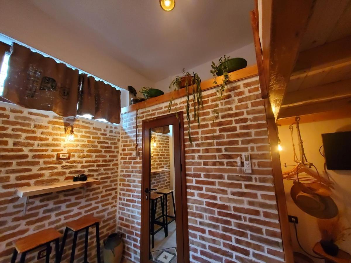 Relax Inn Korce Exterior foto